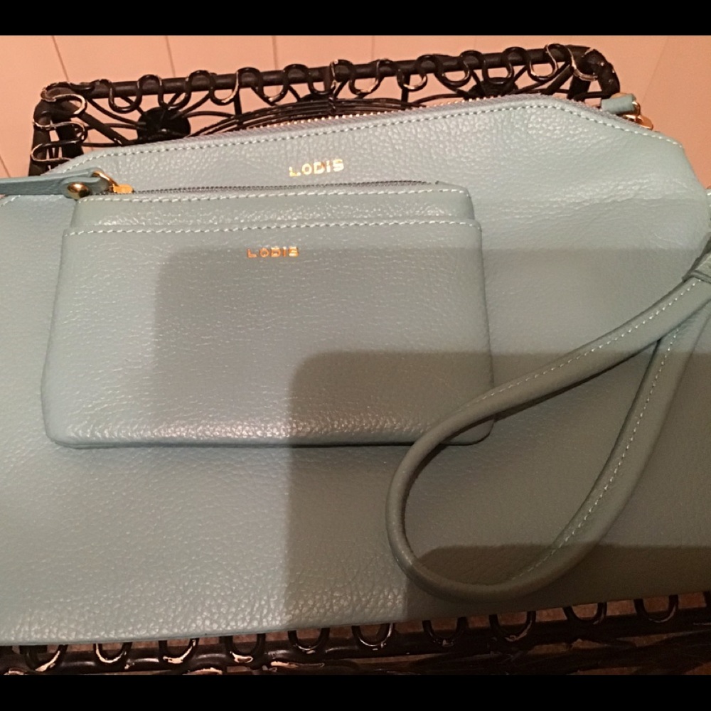 LODIS WRISTLET WITH SMALL WALLET LEATHER